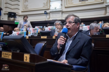Desde el peronismo insisten en la necesidad de que Vidal nombre un Ministro de Producción