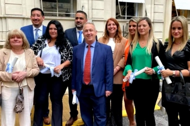 Horas antes del lanzamiento, tres diputadas rompieron con Unión, Renovación y Fe y formarán su propio espacio