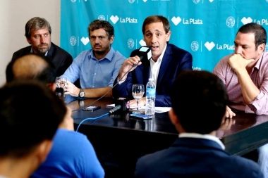La Plata: Garro presentó un paquete de medidas económicas para comerciantes y pymes locales