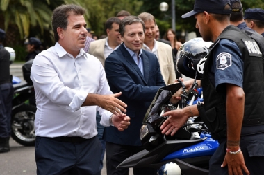Ritondo completó la entrega de motos policiales en el Conurbano para “la lucha contra los motochorros”