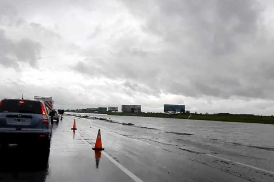 Siguen las inundaciones en la Provincia: más de 200 evacuados en San Nicolás