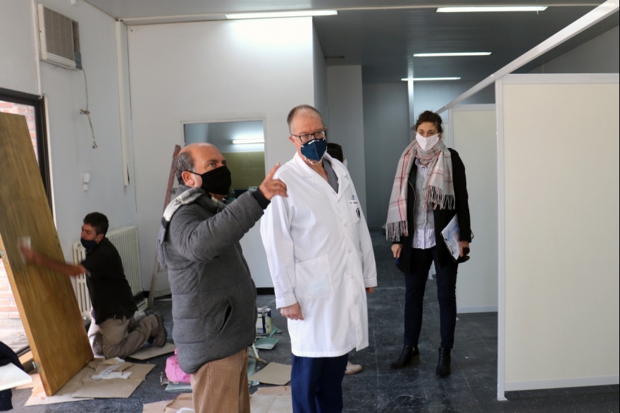Coronel Suárez: Moccero recorrió las obras de ampliación  Hospital Doctor Raúl Caccavo