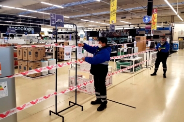 La Plata: controles en hipermercados para evitar la venta de productos “no esenciales”