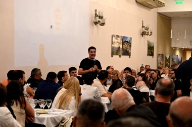 El radicalismo bonaerense busca la brújula: Abad reunió a los correligionarios en el Conurbano para recomponer