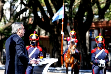Homenaje a San Martín: Alberto resaltó el “orgullo nacional” para la reconstrucción de la Argentina