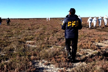 Caso Facundo Castro: un pescador encontró una mochila con dos celulares y su licencia de manejo