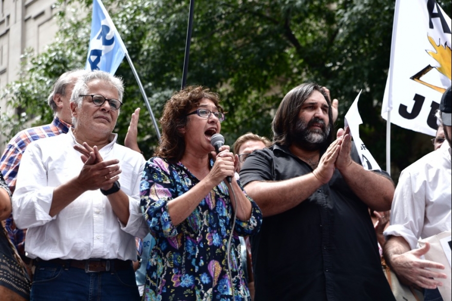 Docentes se movilizaron y pidieron a Nación convocatoria a una paritaria nacional