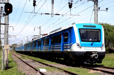 Un maquinista del Tren Roca le salvó la vida a un nene de tres años que caminaba por las vías