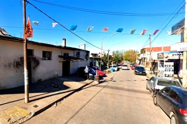 Imágenes sensibles: un panadero mató a un ladrón de 16 años que intentó robarle la camioneta