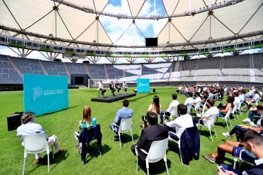 Kicillof presentó un programa para el retorno seguro del deporte de cara a la pospandemia