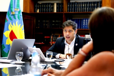 Kicillof se reunió con especialistas e intendentes: campaña de vacunación y cuidados en fin de año