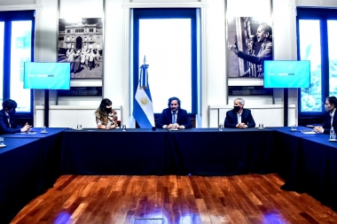 Cafiero firmó convenios de modernización con Esteban Echeverría, Morón, Ituzaingó y Escobar