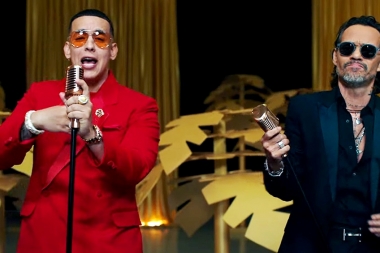 Daddy Yankee y Marc Anthony juntos a puro ritmo de salsa en “De vuelta pa' la vuelta”