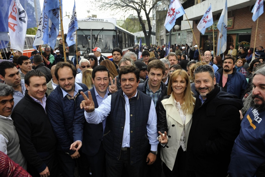 Ante el fracaso de la cumbre de Santa Teresita, el PJ Bonaerense intentará limar asperezas en San Vicente