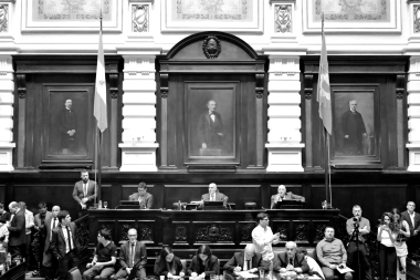 Sin quórum y sin debate en la Legislatura: se frena el endeudamiento que buscaba Kicillof