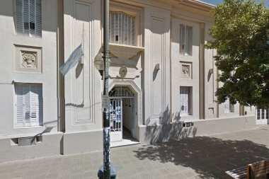 Ratifican prisión para los ocho policías detenidos por coimas en la departamental platense