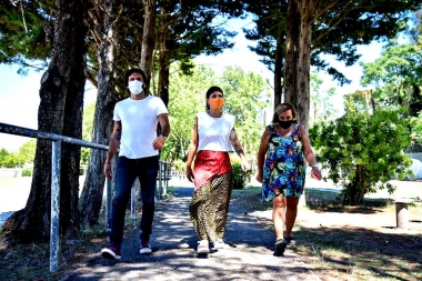 Mayra Mendoza destacó el trabajo de revinculación de los alumnos gracias a Verano ATR