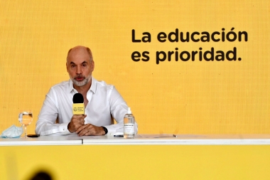 Larreta detalló que en el regreso a clases presenciales se va a “enseñar y aprender distinto”