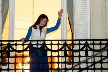 Cristina culpó a Kicillof por la derrota electoral y calificó de “error político” el desdoblamiento en Provincia