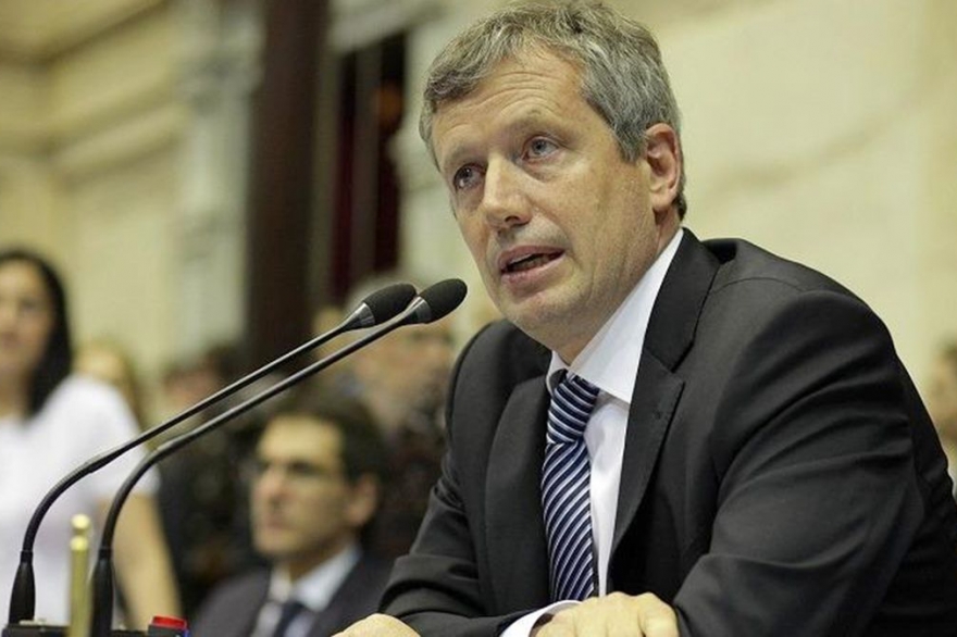 Monzó se diferenció de Macri y Vidal y puso a Carrió como candidata en la Provincia