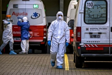 Record de fallecidos por coronavirus en 24 horas: 383 fallecidos y 25 mil contagios en el país