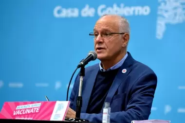 Gollan insistió con nuevas restricciones y pidió volver a consensuar medidas con CABA