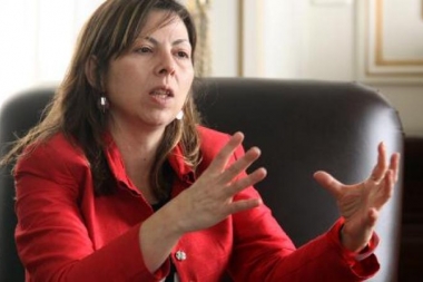 Ex ministra de Economía cruzó los dichos de Vidal: “Si la Provincia esta fundida, la fundieron en 2016”