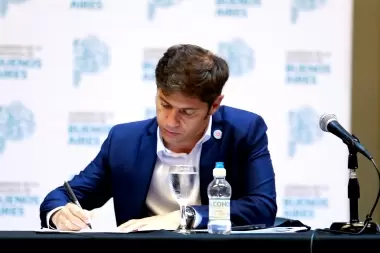 Kicillof anunció la prórroga del canje de deuda y estableció una ronda de consultas