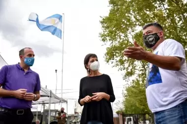 Mayra Mendoza supervisó plan de vacunación en Centro de Veteranos de Malvinas