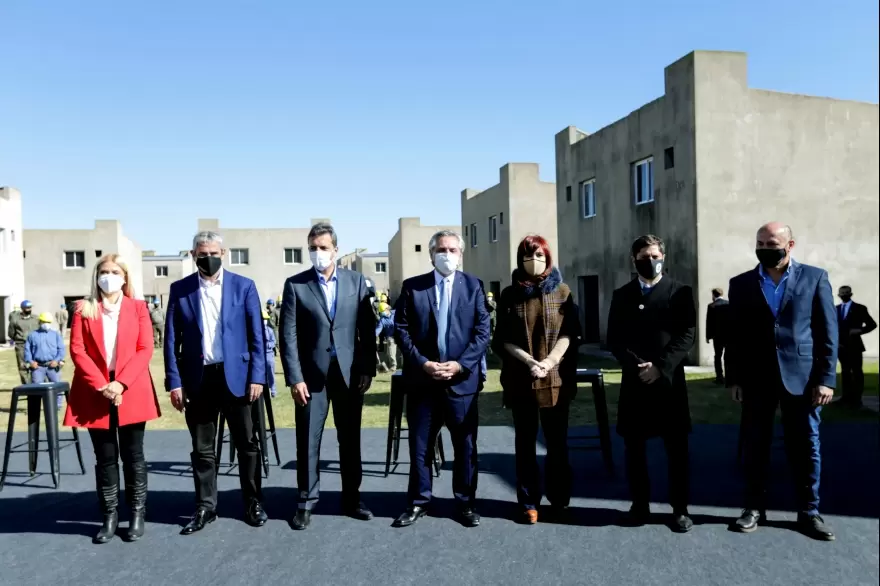 Alberto, Cristina, Massa y Kicillof se mostraron juntos en un acto de unidad en Ensenada