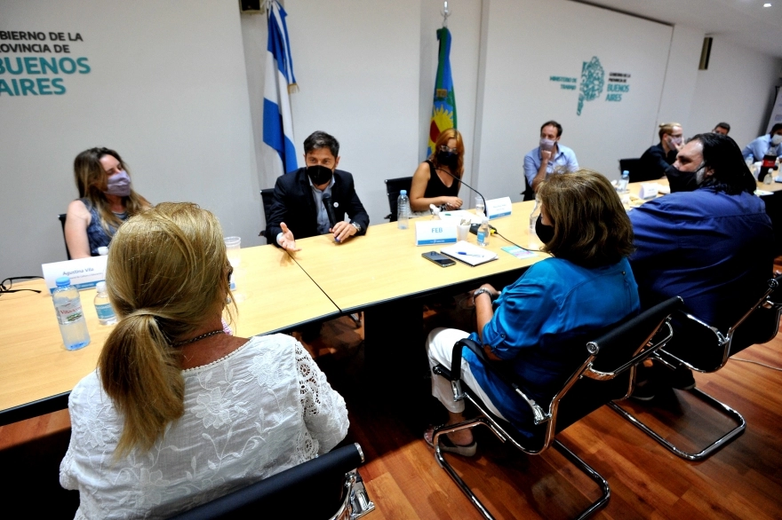 Tras la presión de los gremios, Provincia reabre paritarias con judiciales y docentes