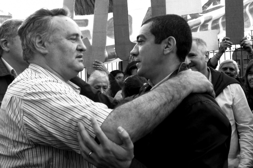 Bajan el tono a la llegada del “Sapito” Queijeiro a Provincia: bloqueo en Turismo y el rol de Massa