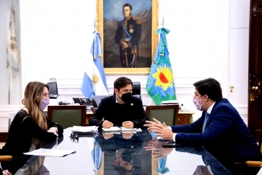 En La Plata, Kicillof y Trotta analizaron aumentar presencialidad en las escuelas