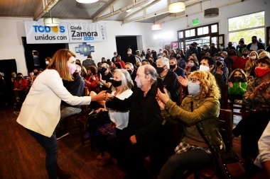 Gisela Zamora presentó la lista de concejales del Frente de Todos en Tigre