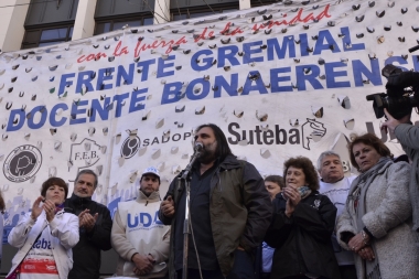 El Frente Gremial Docente Bonaerense toma medidas de acción ante la "indiferencia" de la Provincia
