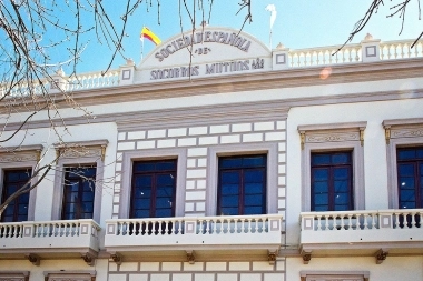 Trenque Lauquen inaugura el Teatro Español con “Ave Fénix”