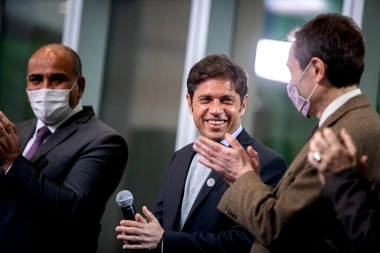 Kicillof y Manzur en acto de inauguración de un nuevo edificio de la UBA