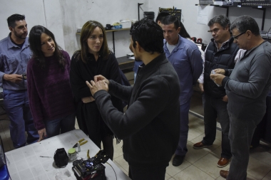 Vidal y Stanley caminaron en La Matanza y visitaron Cooperativa Obrera de Comunicaciones