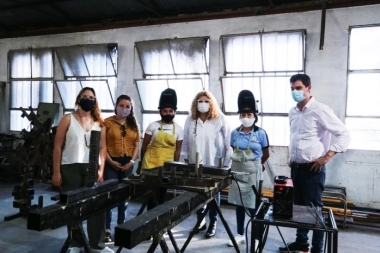 Ruiz Malec visitó cursos del Potenciar Trabajo en La Plata