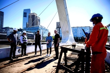 Larreta recorrió la puesta en valor del Puente de la Mujer de Puerto Madero