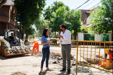 Soledad Martínez visitó las obras hidráulicas que se llevan a cabo en Olivos