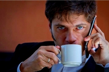 Kicillof apuesta a que la Legislatura debata y ordene la reelección indefinida de intendentes