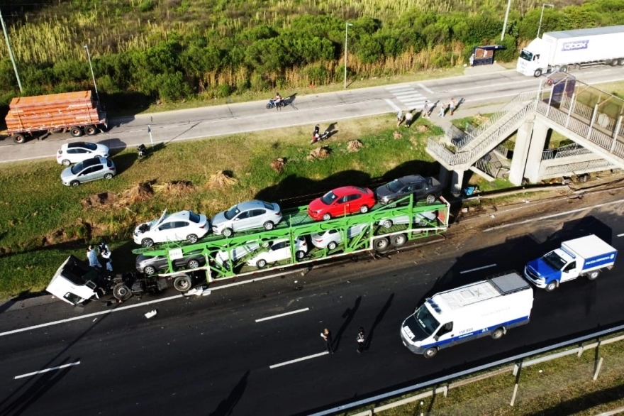 Trágico accidente en la Ruta 9: dos personas murieron a la altura de Campana