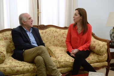 En reunión en Gobernación, Passaglia formalizó su desembarco en el Gabinete de Vidal