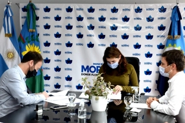 En Moreno, López y Costa firmaron un convenio para extender la red de gas