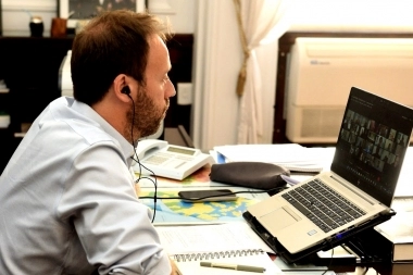 Oferta paritaria: Provincia ofreció un aumento del 40% a trabajadores estatales