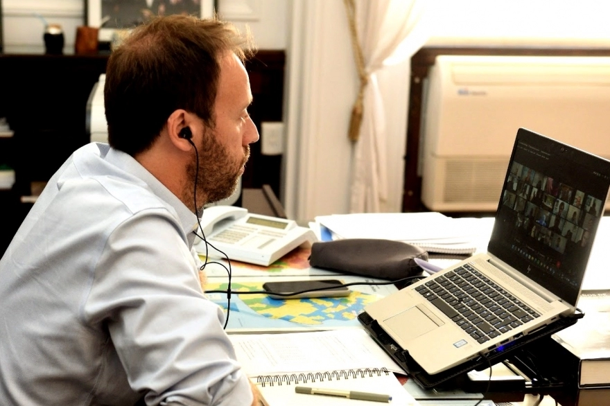 Oferta paritaria: Provincia ofreció un aumento del 40% a trabajadores estatales