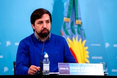 Le hackearon el celular a Kreplak: las polémicas publicaciones que hicieron