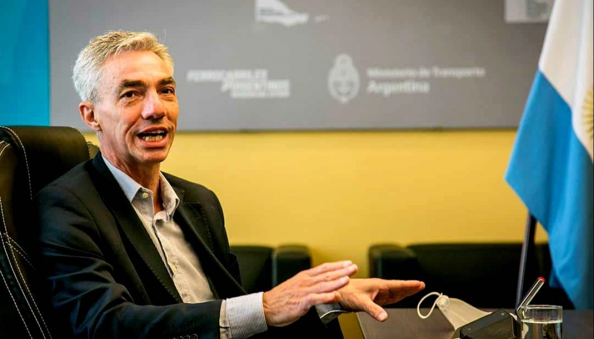 En Junín, Petrecca propuso que la terminal de ómnibus se llame “Mario Meoni”