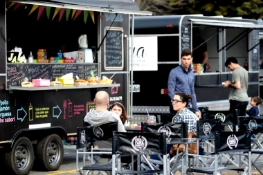 Quieren regularizar la actividad de los Food Trucks en la provincia de Buenos Aires